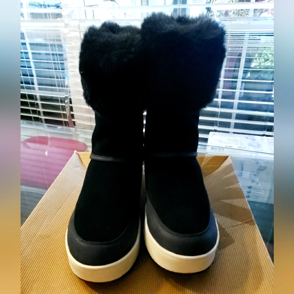 NEW Koolaburra by UGG Tynlee Black Women's Boots Snow Boots Size 6